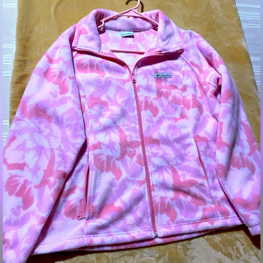Women's Columbia jacket XL